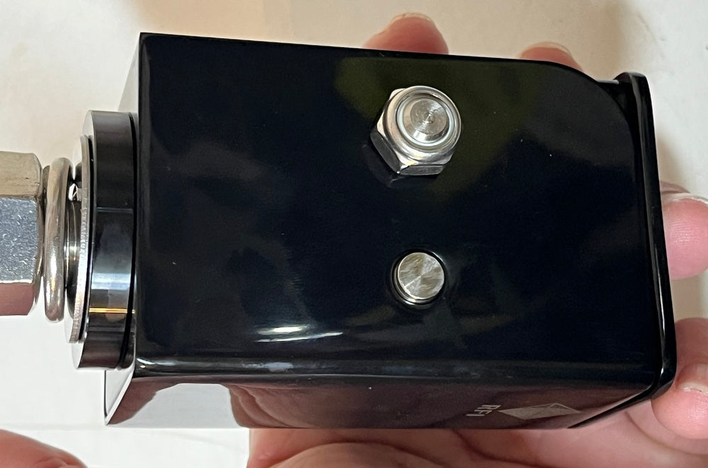 Heavy Duty Antenna Tilt Mount Black