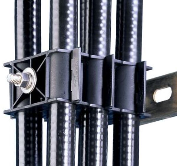 Plastic Stackable 2 x 1/2' Cable Hanger Kits L4CLICK
