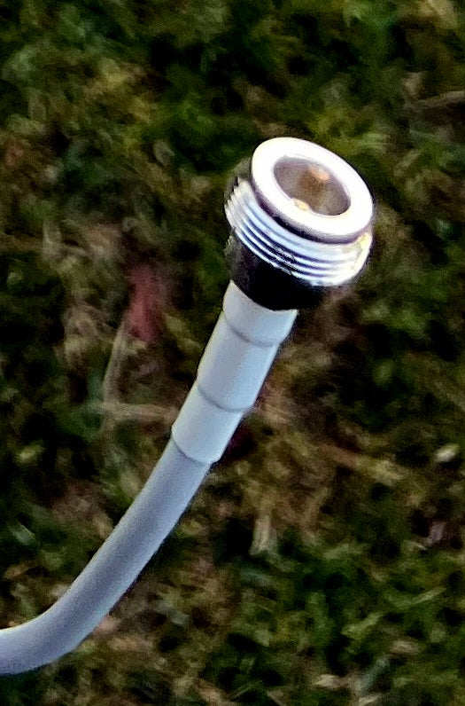 Directional Base Station Mobile Phone Antenna Suits ALL Aust Mobile Phone Networks 698Mhz to 3800Mhz