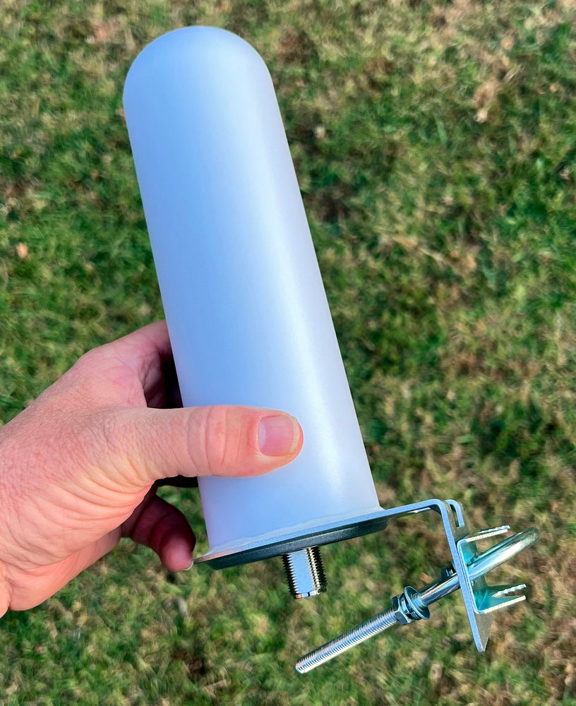 Base Station Mobile Phone & WiFi Antenna 698-6000Mhz Complete with Mounts and N-Type Connector