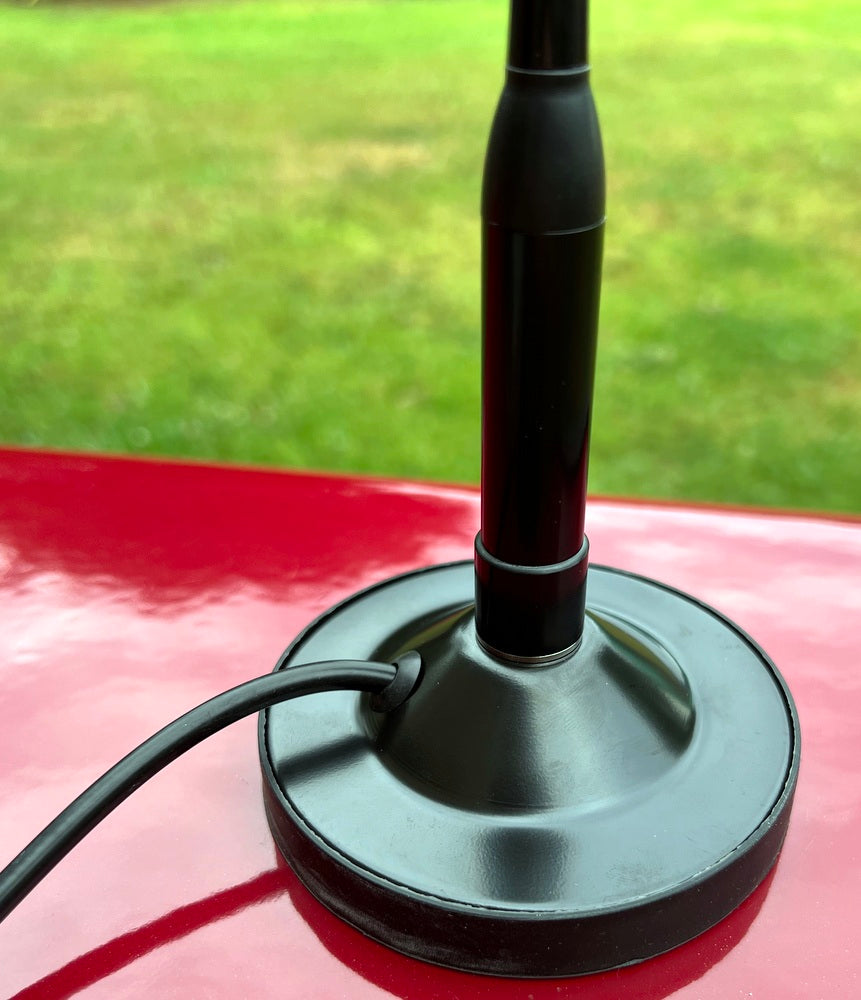 Dual Band 144 & 430Mhz Antenna "ONLY 40cm LONG" With Magnetic Base, Lead, Plug And Adaptor