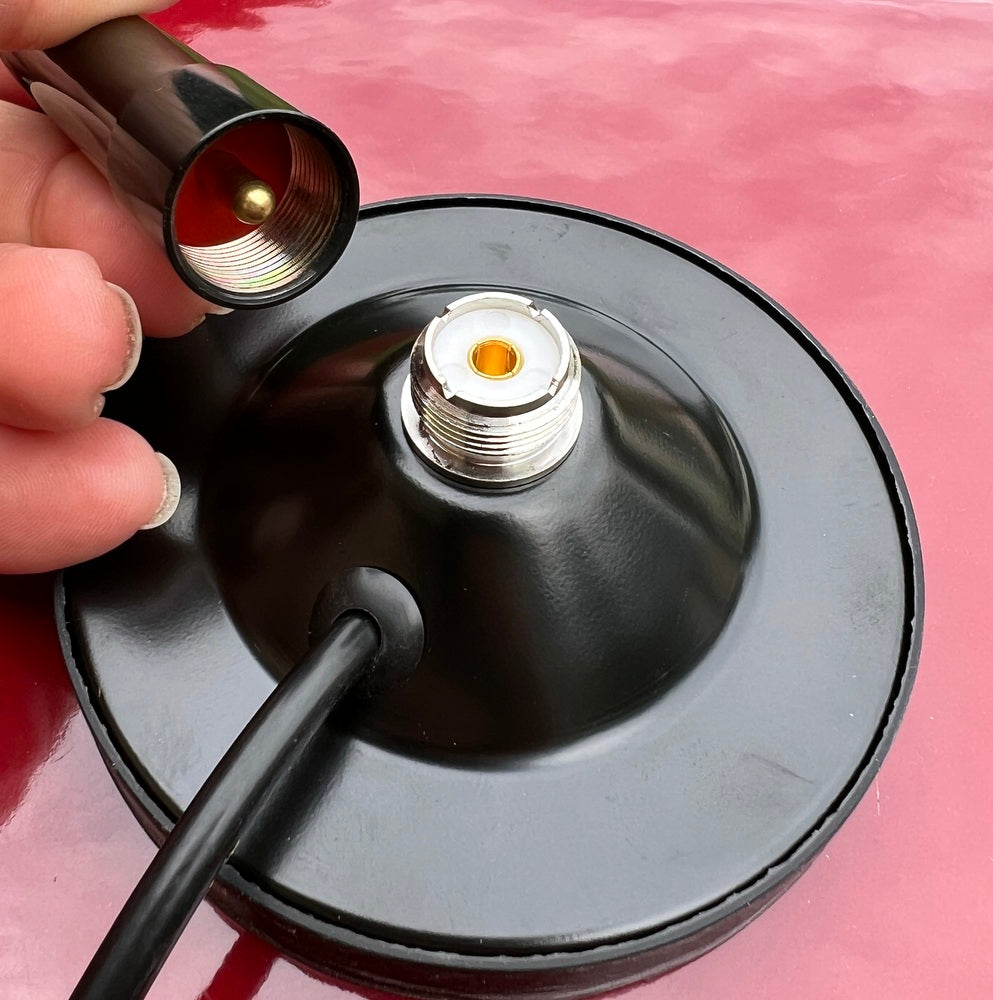 Dual Band 144 & 430Mhz Antenna "ONLY 40cm LONG" With Magnetic Base, Lead, Plug And Adaptor