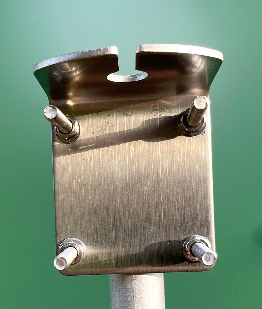 Antenna Mount Bullbar or Pole Mount Bracket