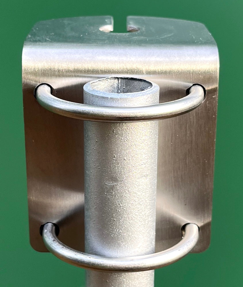 Antenna Mount Bullbar or Pole Mount Bracket