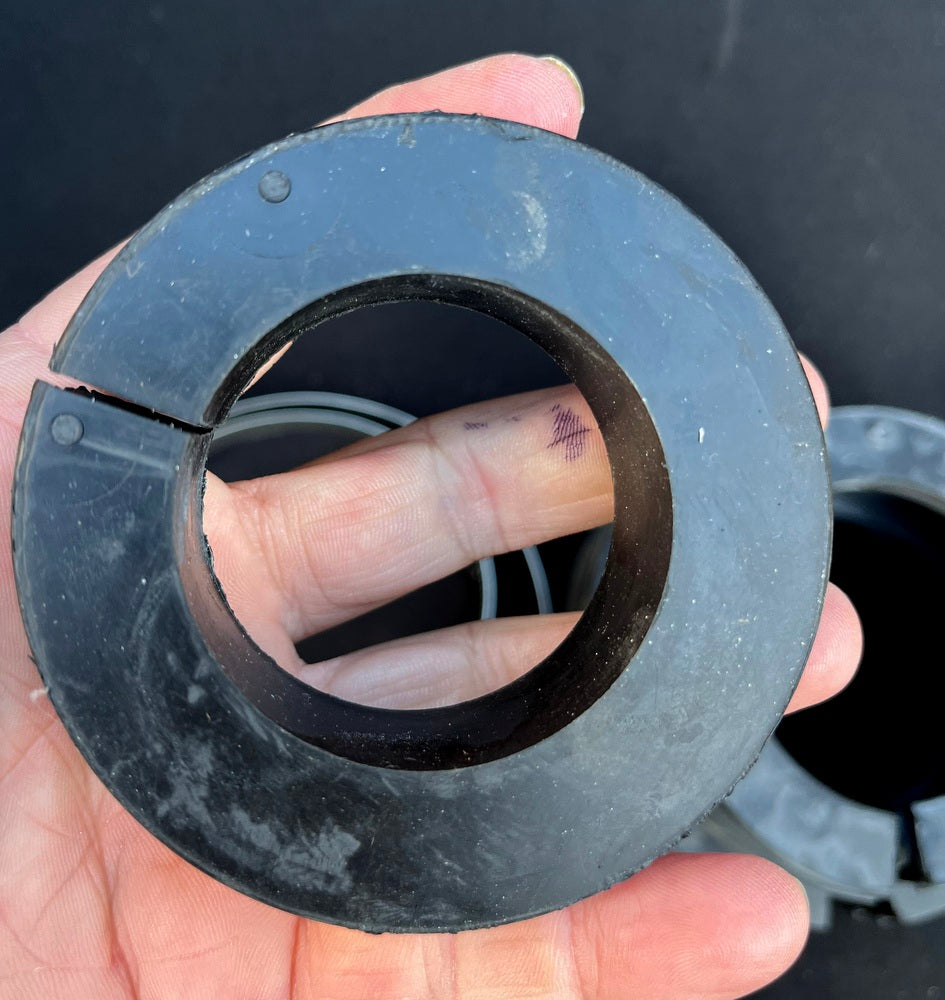 Compression Gland 3 - Cable Cushion - Entry Plate - Andrew 204679A
