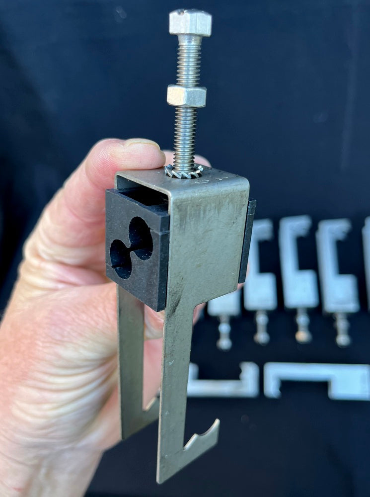 No5 Stainless Steel Cable Support Kits - Cable Hangers - Grips - Andrew KwikClamp