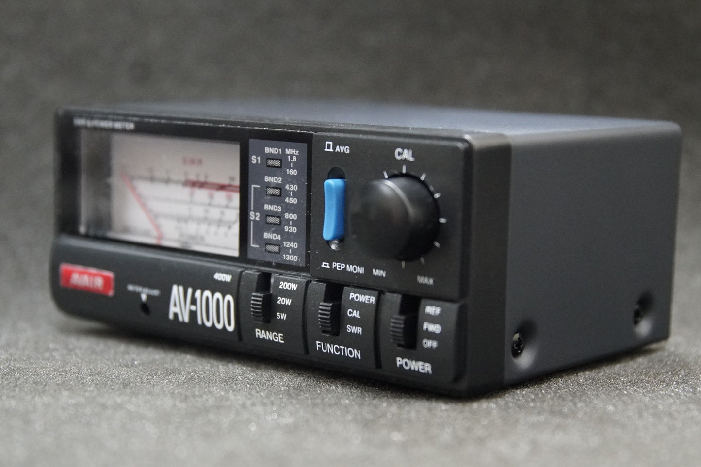 SWR Meter, VSWR Meter - AV1000 HF/VHF/UHF 1.8 to 1300Mhz
