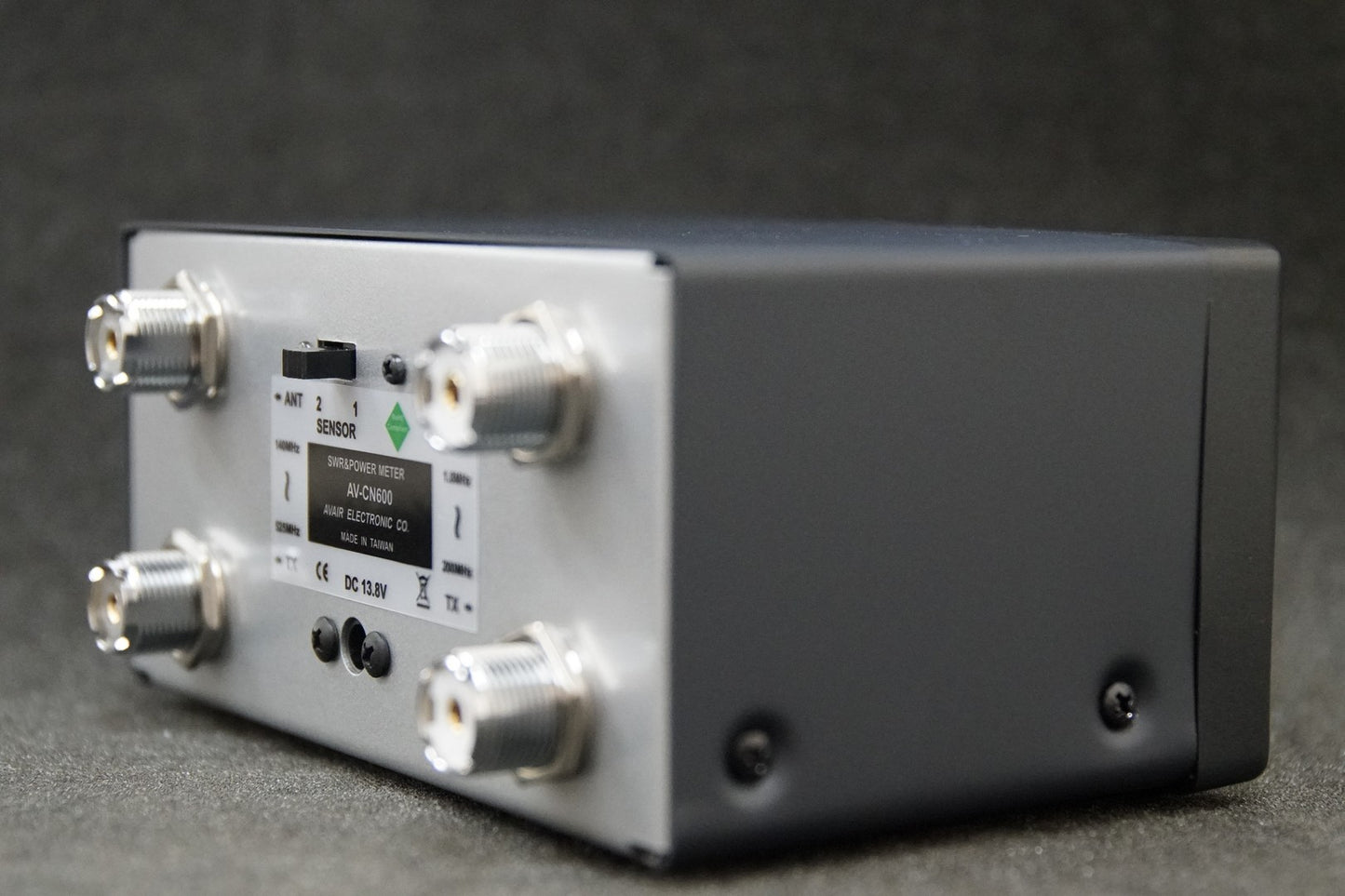 SWR Meter, VSWR Meter - CN600 HF/VHF/UHF 1.8 to 525Mhz Twin Needle