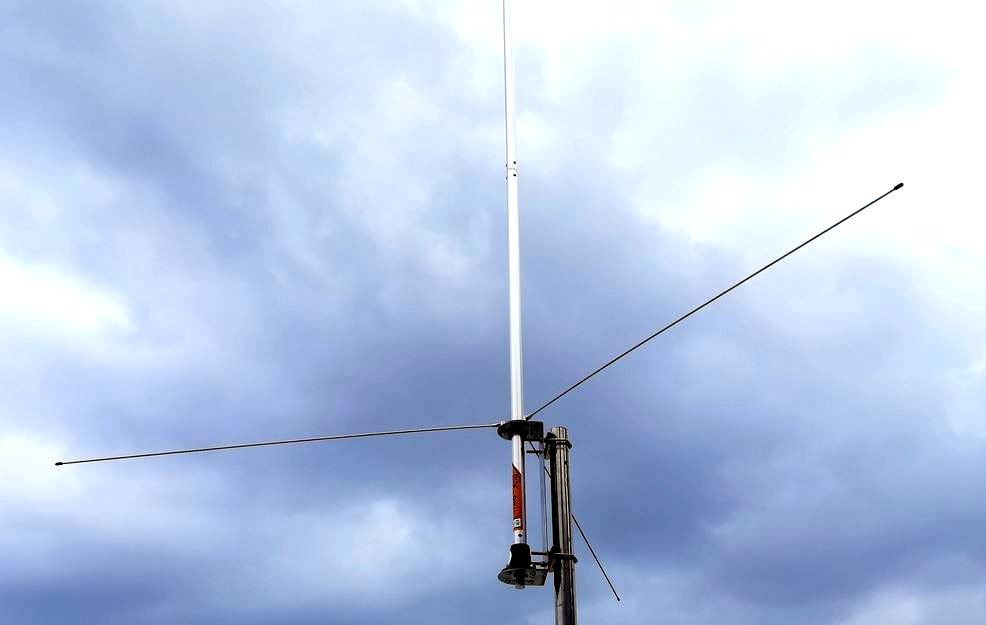 Base Station CB Antenna - 27Mhz CB Antenna 6.3Mtr Long (Ally & Stainless Construction)
