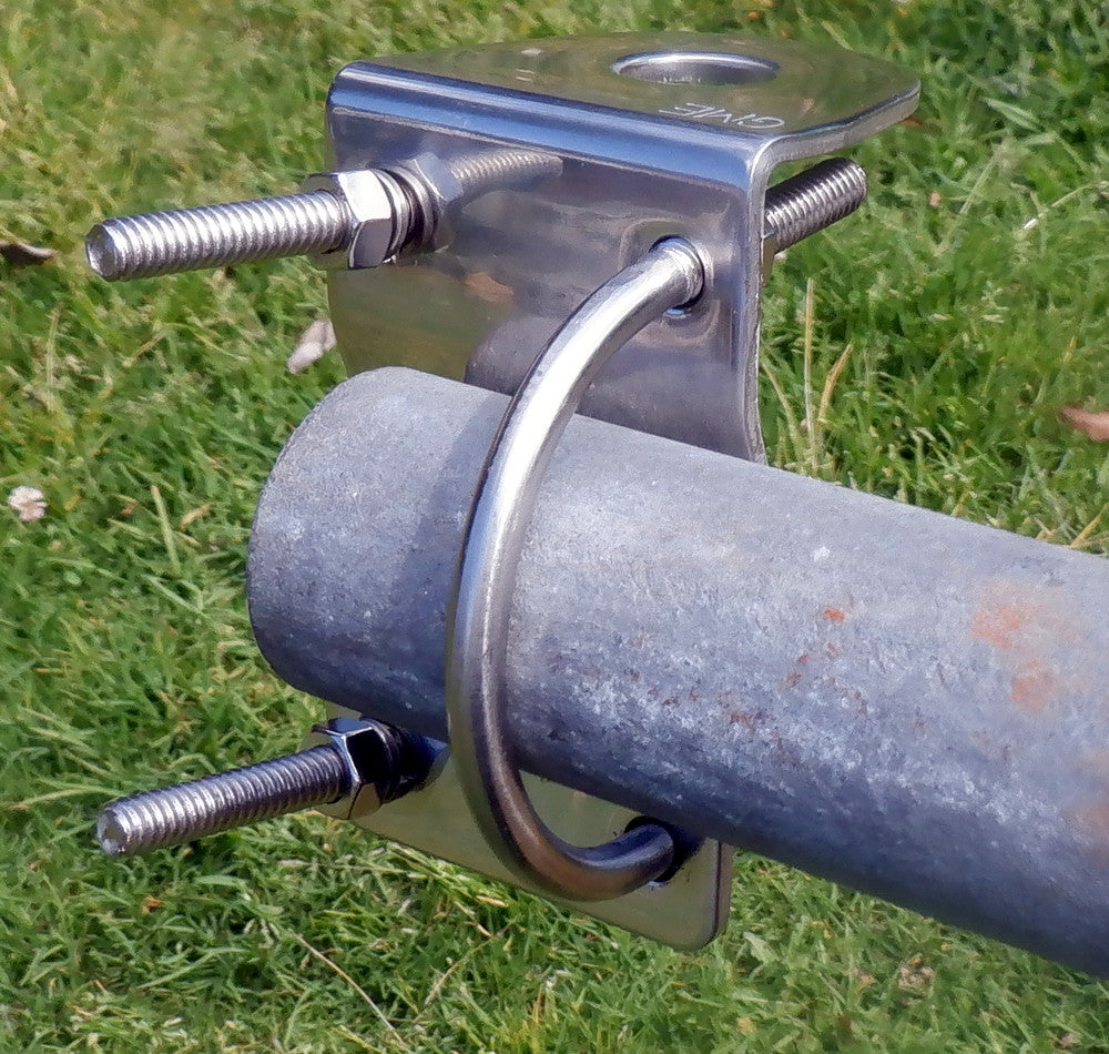 Antenna Mount Bullbar or Pole Mount Bracket GME