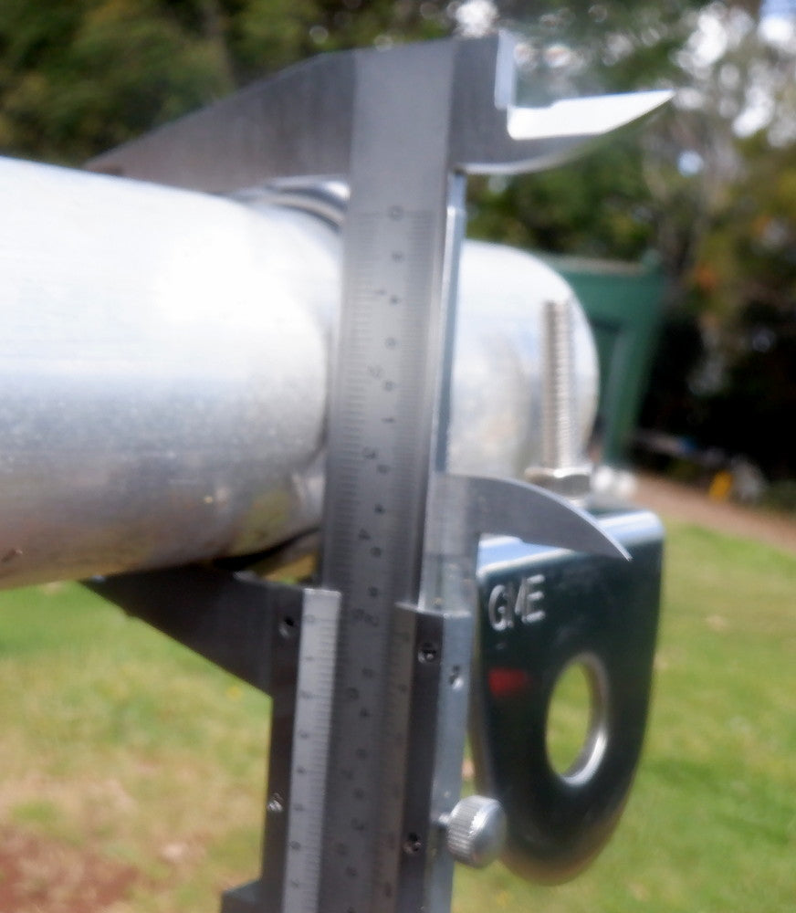 Antenna Mount Bullbar or Pole Mount Bracket GME