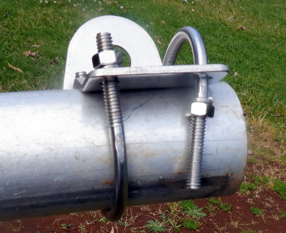 Antenna Mount Bullbar or Pole Mount Bracket GME