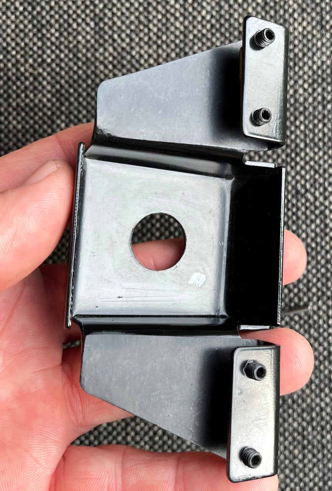 Antenna Mounting Kit #7 - MBC Base, Cable & Mount - SO239 Base 4Meter Coax & Plugs