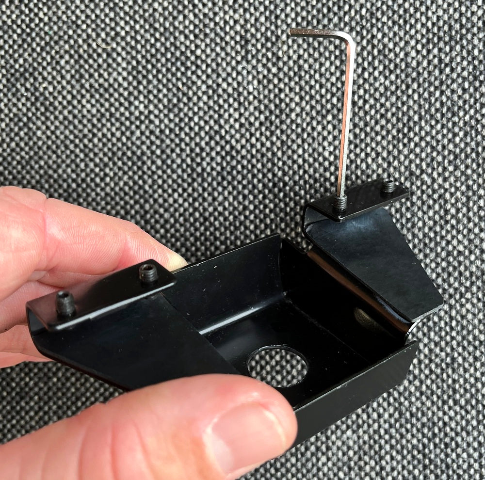 Antenna Mounting Kit #7 - MBC Base, Cable & Mount - SO239 Base 4Meter Coax & Plugs