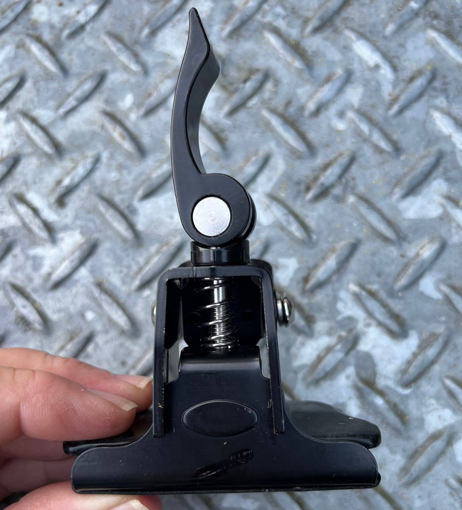 Bracket #100 - Quick Antenna Mount Installed And Removed By Hand