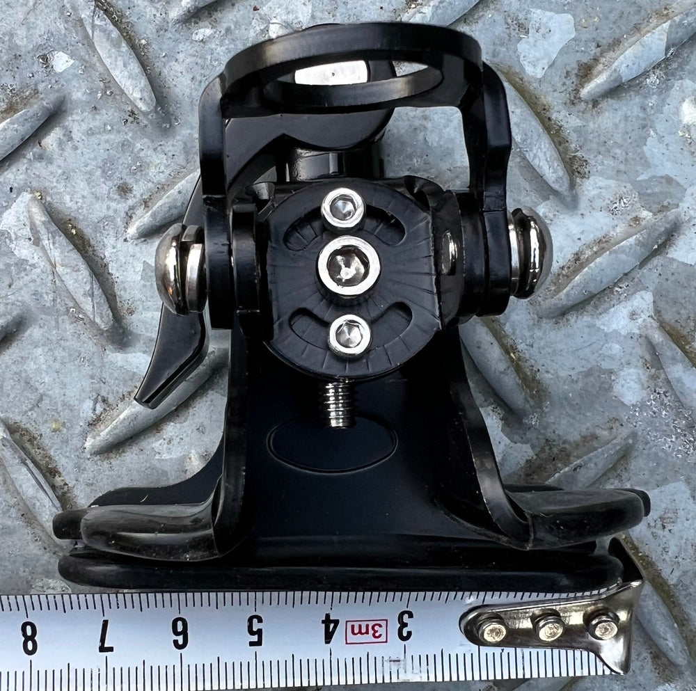 Bracket #100 - Quick Antenna Mount Installed And Removed By Hand
