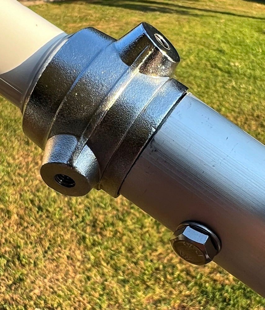 VHF Base Antenna 144-174Mhz 3 x Sections 4.6Mtr 7.8dBi **PRICE INCLUDES SHIPPING**