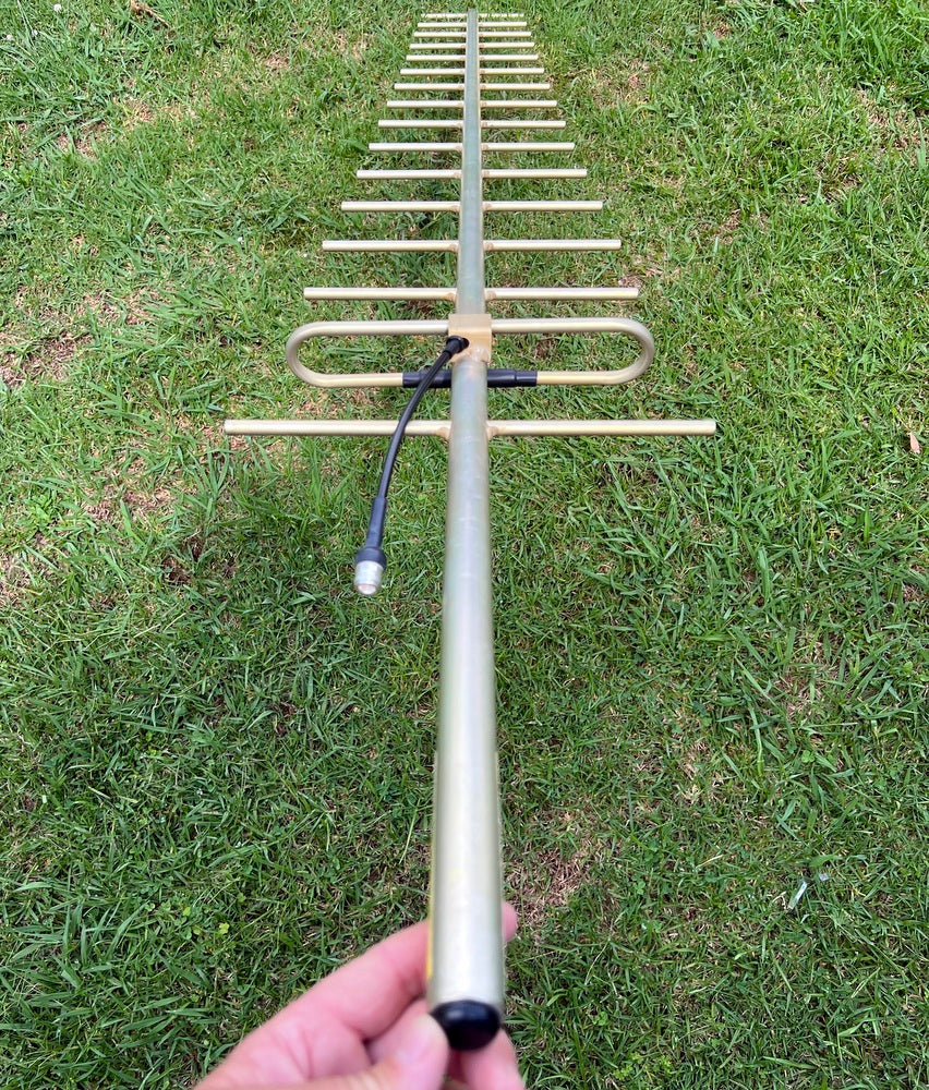 Base Antenna 470 - 490Mhz "The Beast" 16 Element UHF CB / RF Link  Yagi