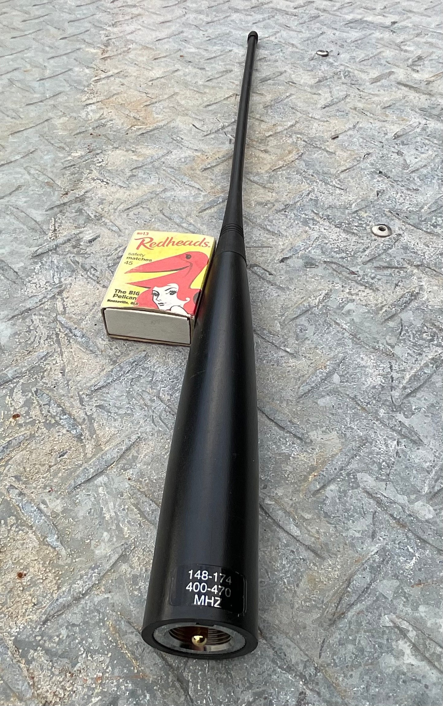 Combined VHF 148-174Mhz and UHF 400-470Mhz Mobile Antenna