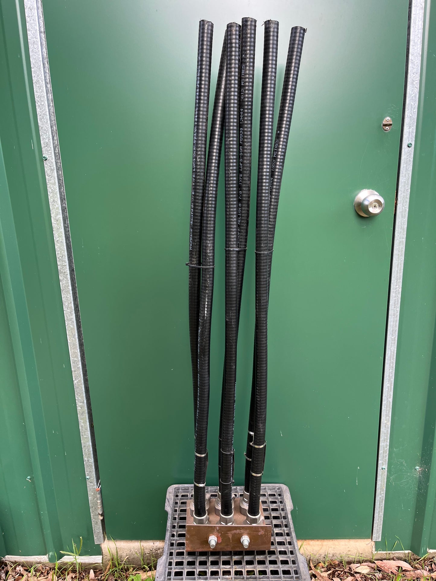 2nd Used - Lightning Copper Grounding Plate Cable And Connectors Included