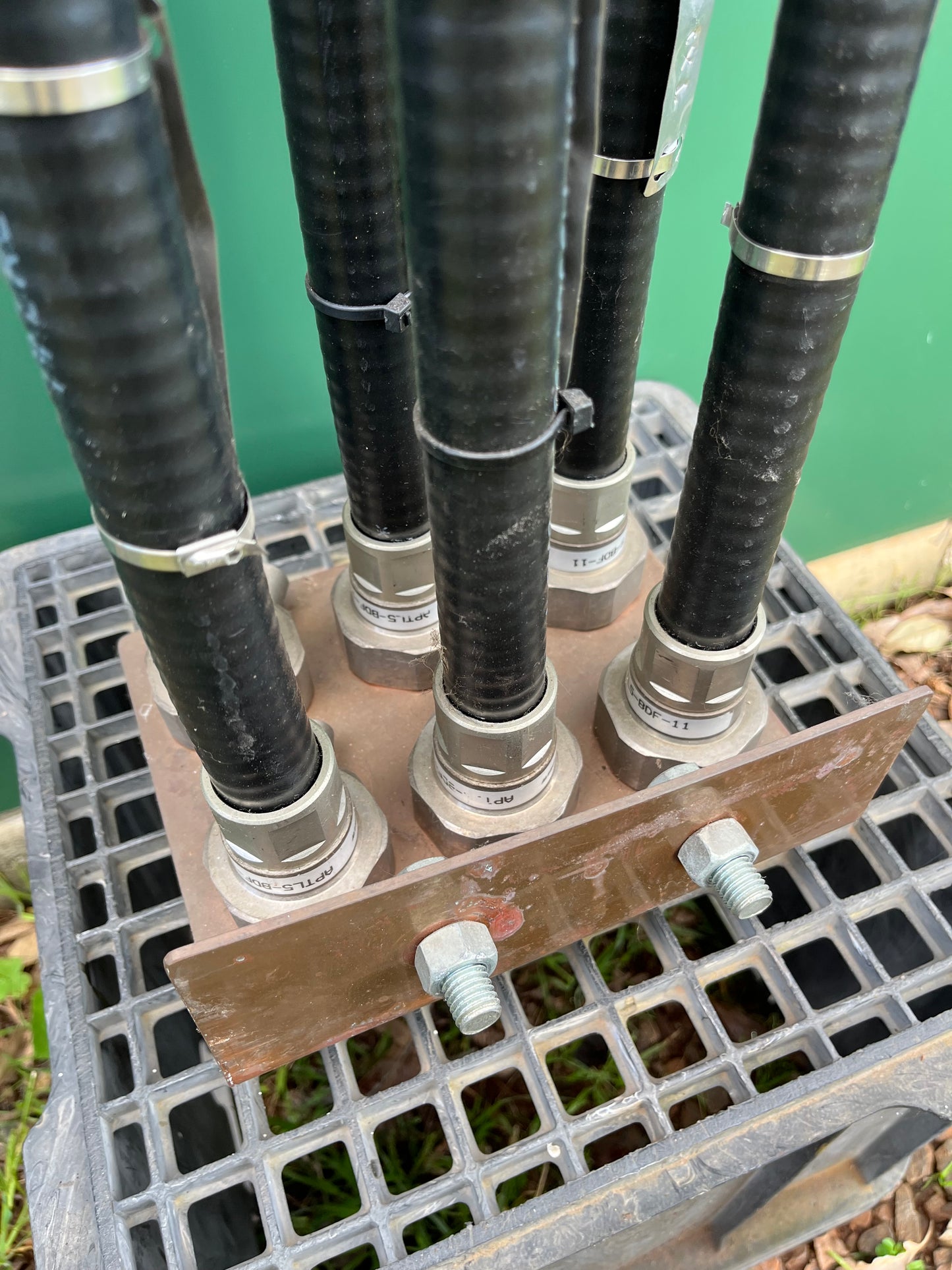 2nd Used - Lightning Copper Grounding Plate Cable And Connectors Included