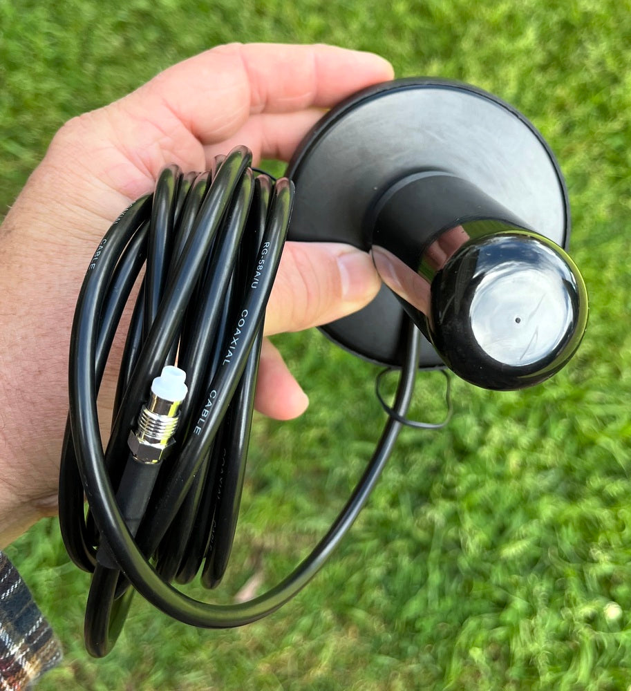 Dual Band 144 & 430Mhz Low Profile Antenna Complete with 90mm Magnetic Base, Lead, Plug and Adaptor