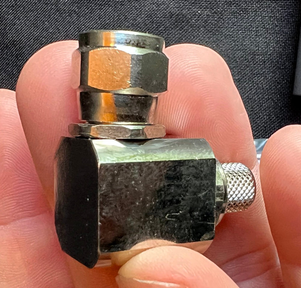 LMR400 TNC Male Right Angle Coax Plug