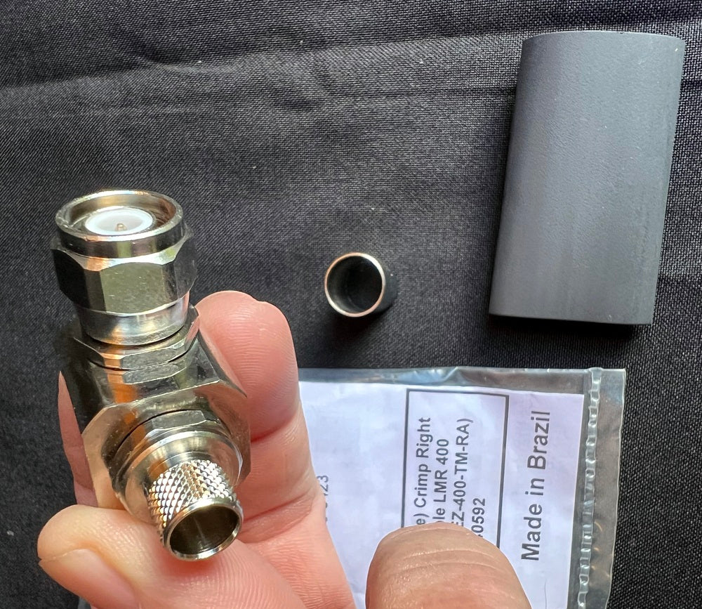 LMR400 TNC Male Right Angle Coax Plug