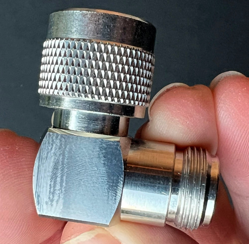 N Type Male to N Type Female Right Angle - Adapter Coax Plug